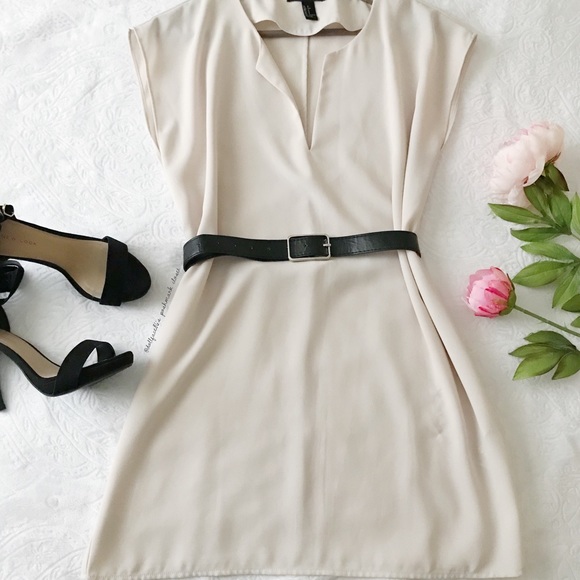Forever 21 Dresses & Skirts - Cream Billowy Skirt Dress